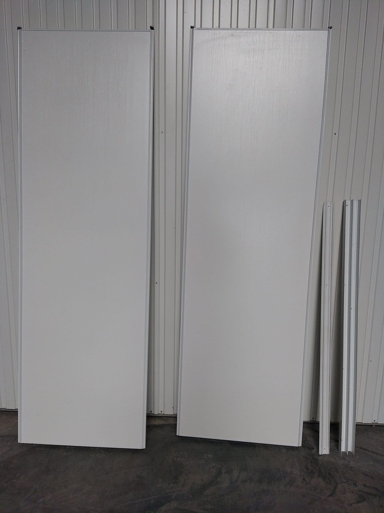 Lot de portes placard avec rail