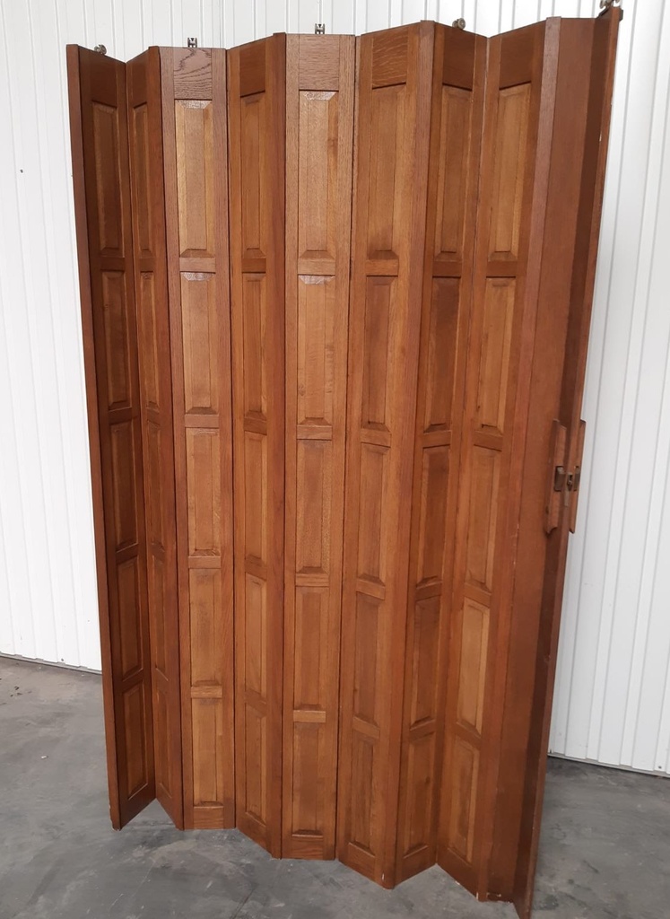 Porte en accordéon