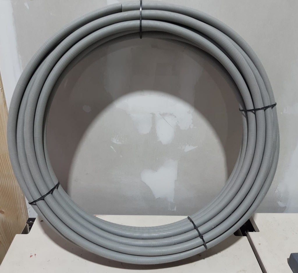 Gaine + tube eau
