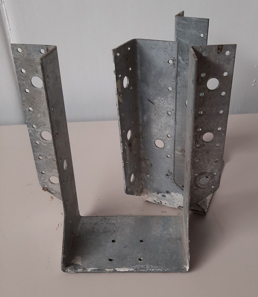 Sabot de fixation poutre