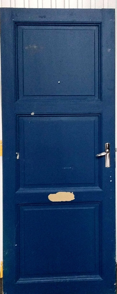 Porte de communication bois moulurée peinte