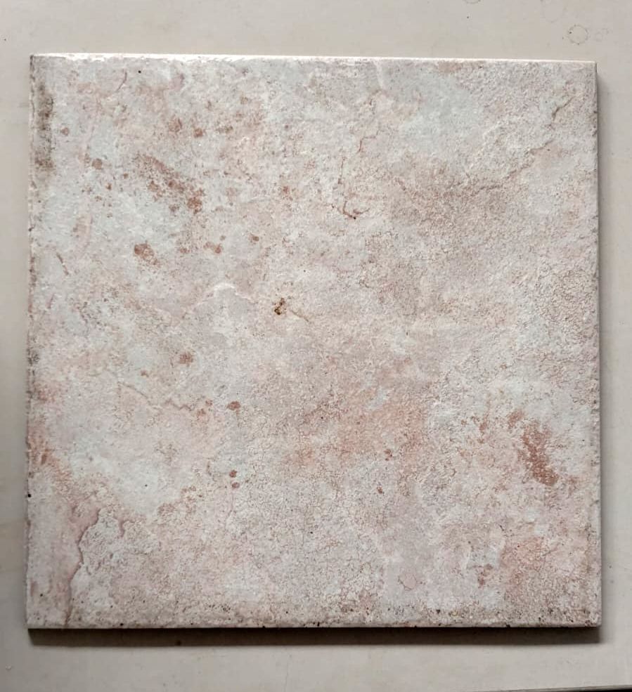 lot de 2.7 m² de carrelage moucheté