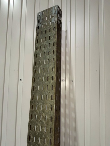 [2026-03-27 17:05:53] Chemin de câble tole perforée